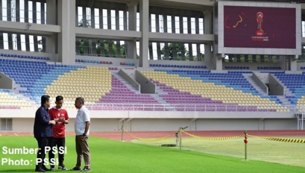 Stadion Manahan Solo